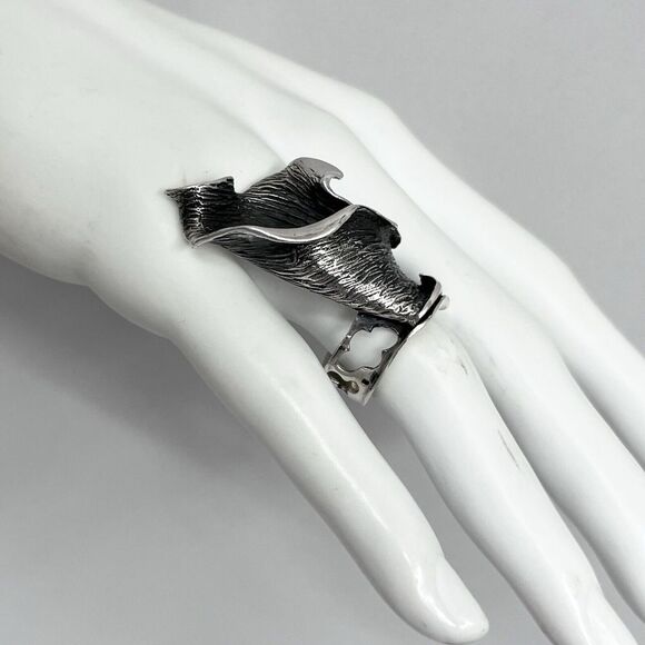 Vintage Jewelry - Vintage Sterling Silver ARTSY Ring Large Bold Statement Style 17 Gram Size 6 1/2